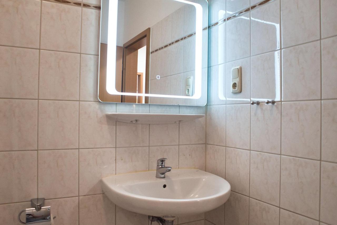 Strandnah, Balkon, Ahoi Erlebnisbad Gratis In Sellin - Strandresidenz Brandenburg Fewo 36 Gohren Bagian luar foto